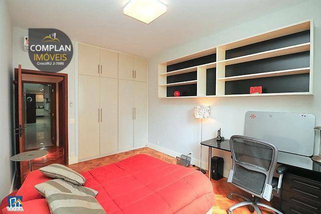 Apartamento à venda com 4 quartos, 210m² - Foto 27