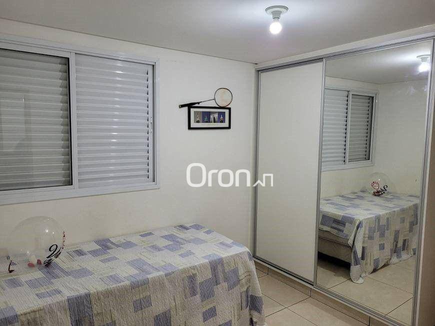 Apartamento à venda com 3 quartos, 77m² - Foto 4