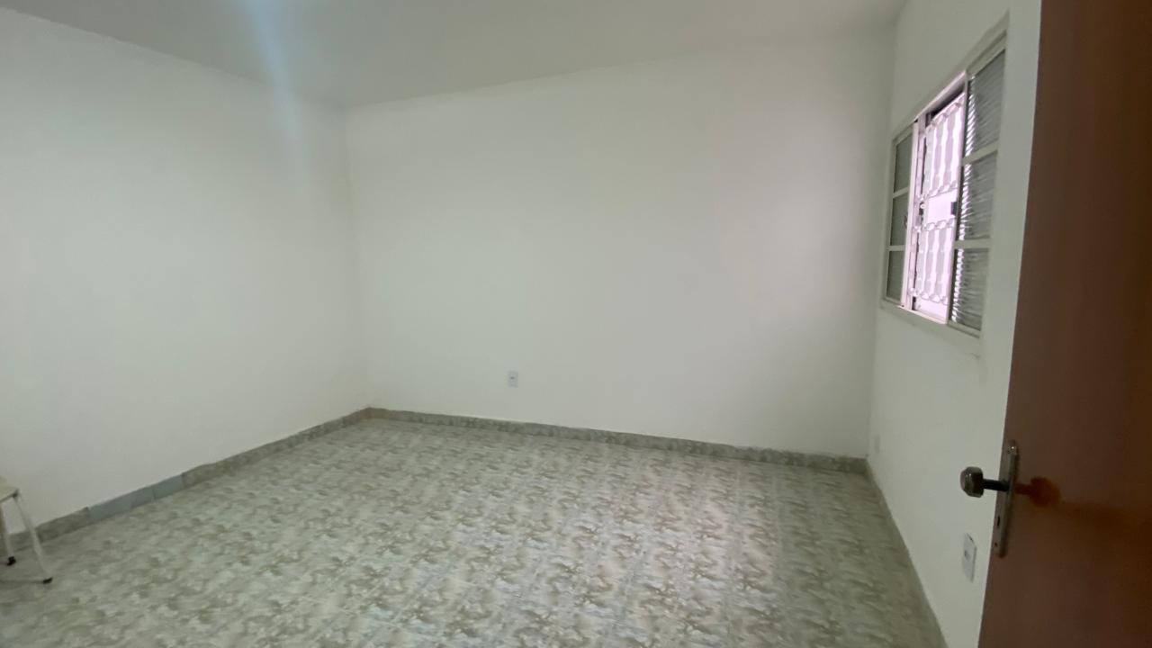 Casa para alugar com 3 quartos, 160m² - Foto 9