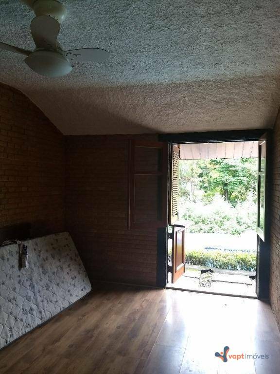 Chácara à venda com 4 quartos, 430m² - Foto 8