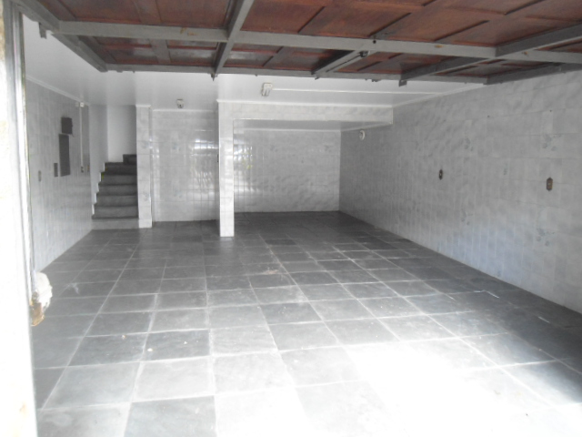 Sobrado para alugar com 3 quartos, 120m² - Foto 1