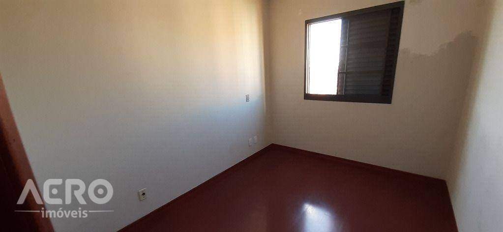 Apartamento à venda com 3 quartos, 90m² - Foto 9