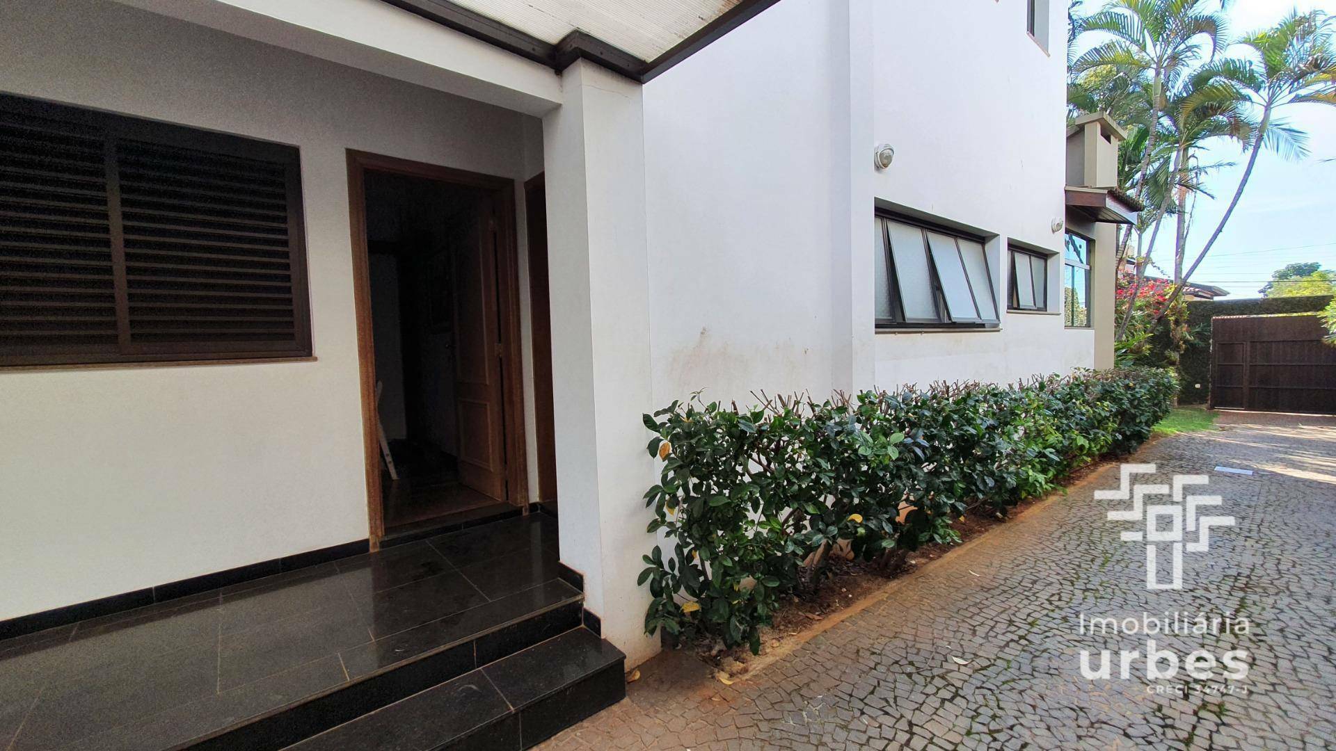 Casa à venda e aluguel com 3 quartos, 472m² - Foto 22