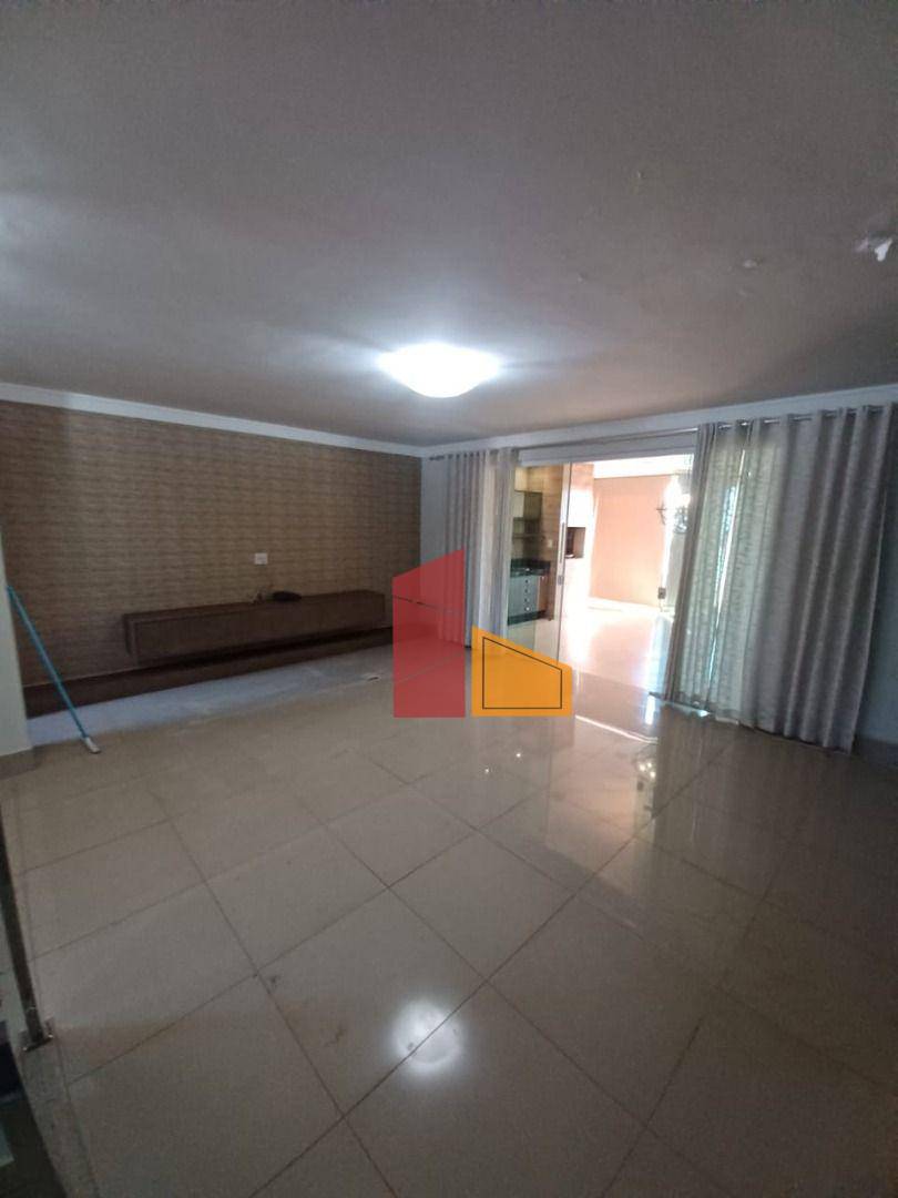 Apartamento à venda com 4 quartos, 236m² - Foto 22