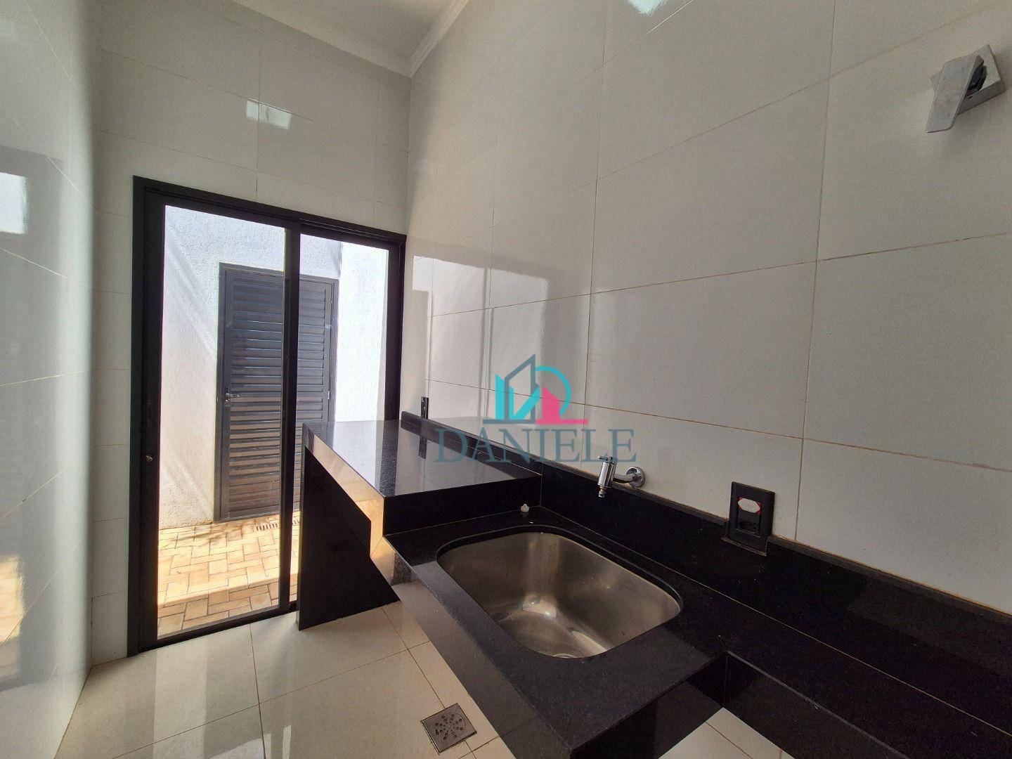 Casa de Condomínio à venda com 3 quartos, 204m² - Foto 6