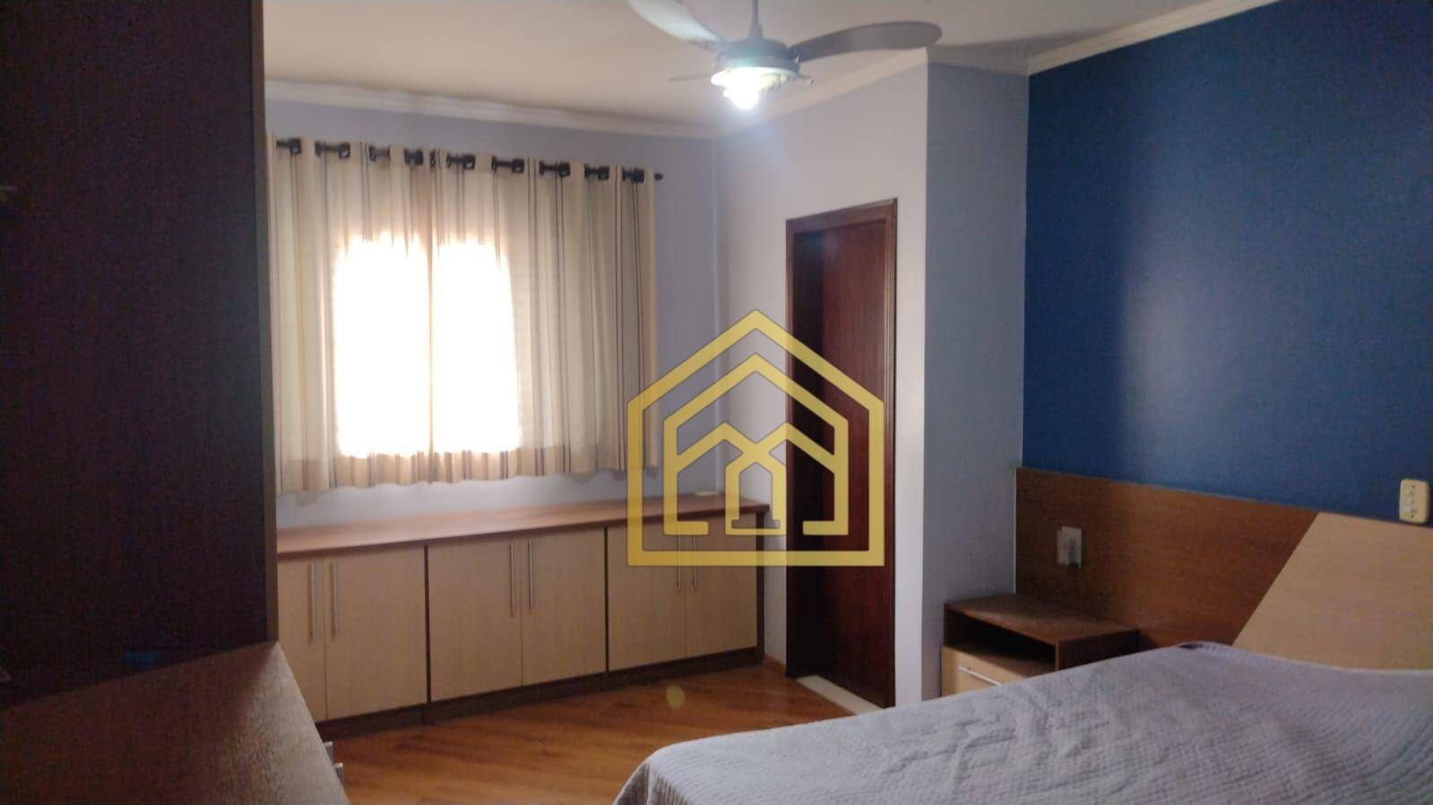 Sobrado à venda com 4 quartos, 250m² - Foto 7