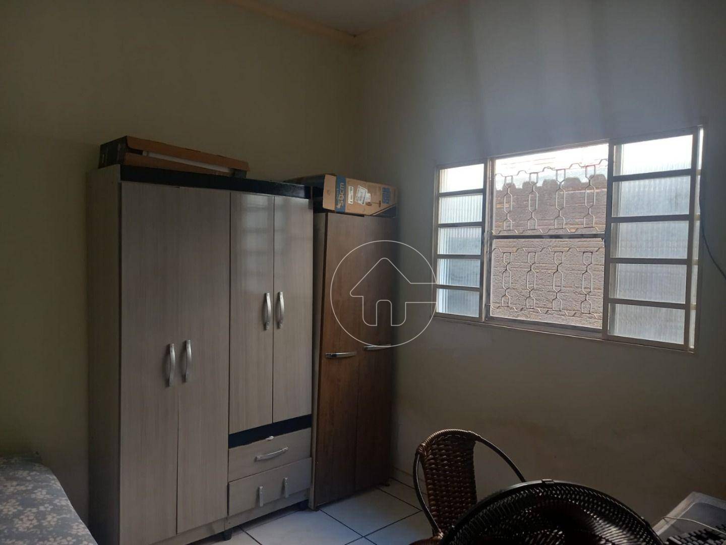 Casa à venda com 2 quartos, 200m² - Foto 13