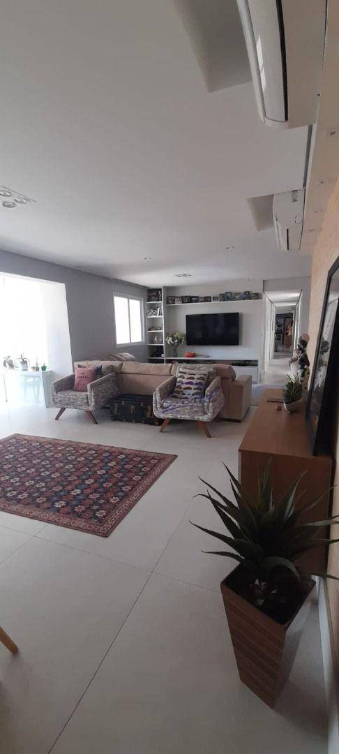 Apartamento à venda com 3 quartos, 136m² - Foto 5