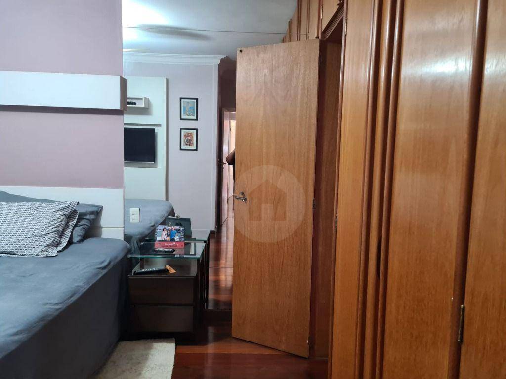 Apartamento à venda com 4 quartos, 155m² - Foto 16