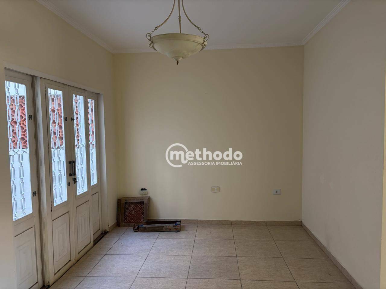 Casa à venda com 5 quartos, 300m² - Foto 16