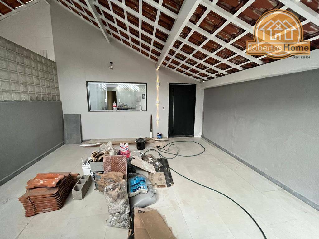 Casa à venda com 2 quartos, 72m² - Foto 5