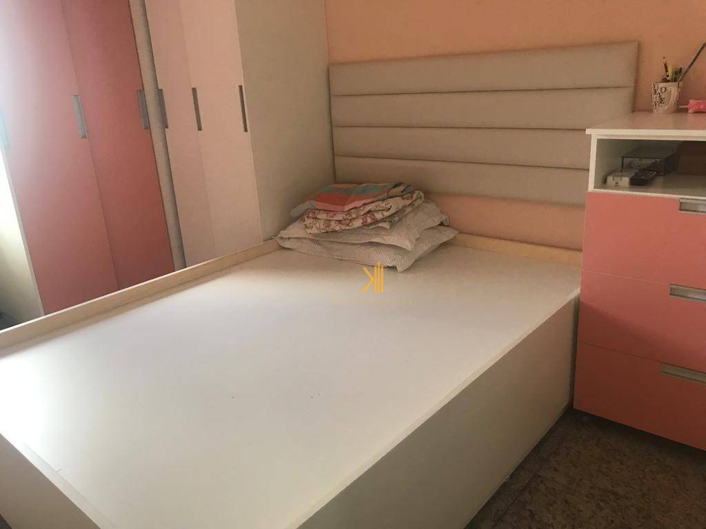 Apartamento à venda com 3 quartos, 116m² - Foto 11