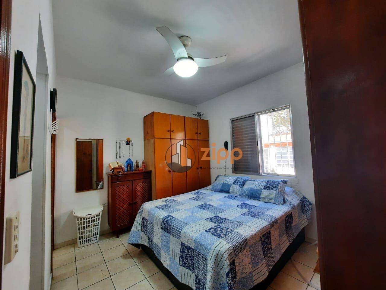 Sobrado à venda com 3 quartos, 200m² - Foto 24