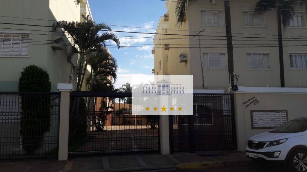 Apartamento à venda com 3 quartos, 80m² - Foto 1