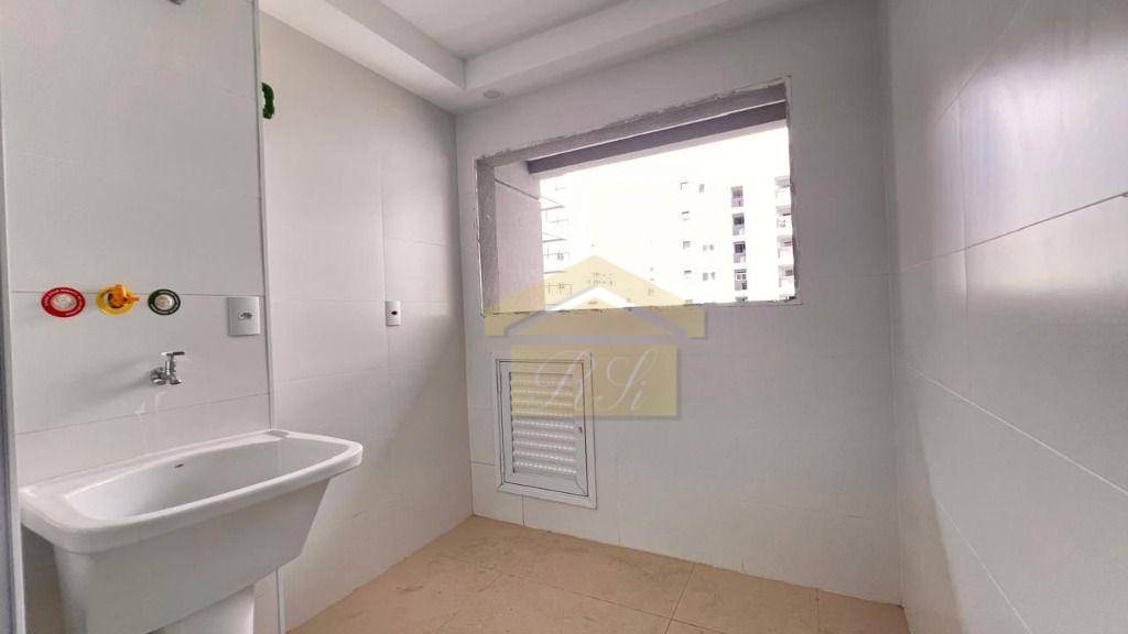 Apartamento para alugar com 3 quartos, 128m² - Foto 12