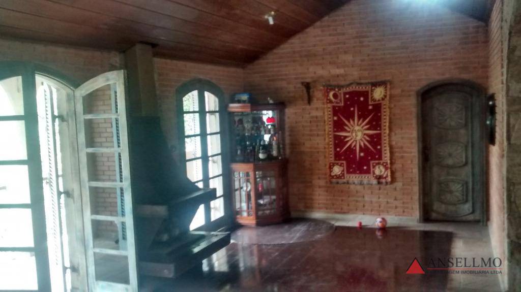 Chácara à venda com 4 quartos, 1200m² - Foto 23