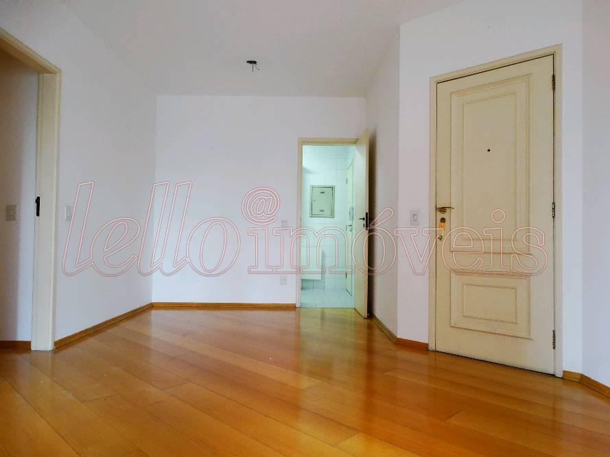 Apartamento para alugar com 3 quartos, 95m² - Foto 2