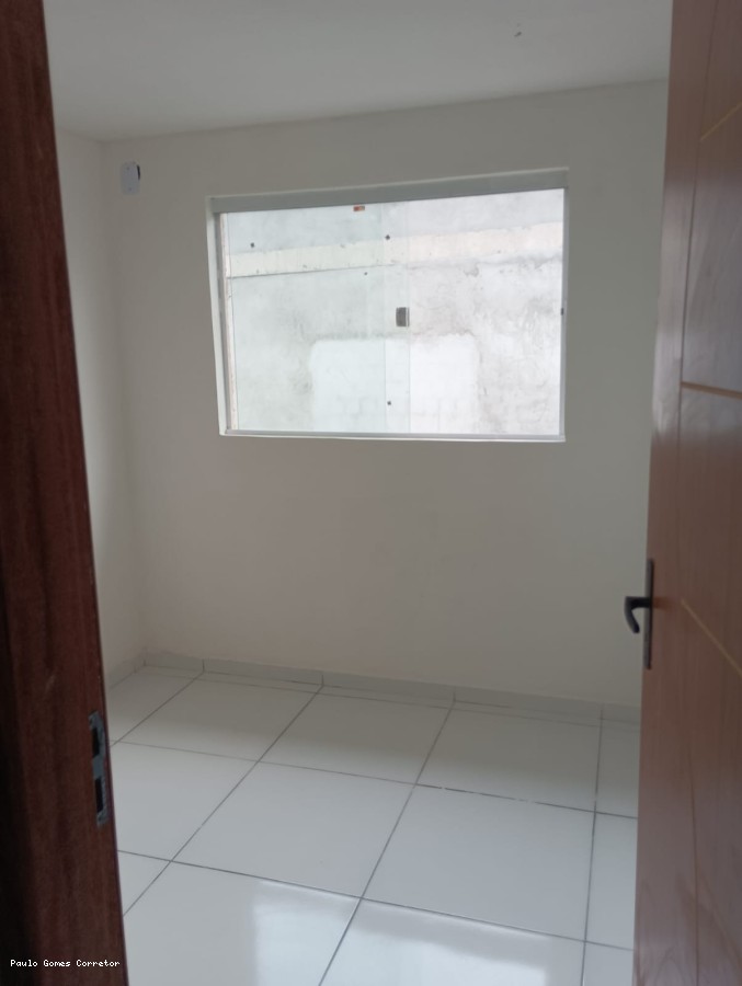 Casa à venda com 3 quartos, 70m² - Foto 6