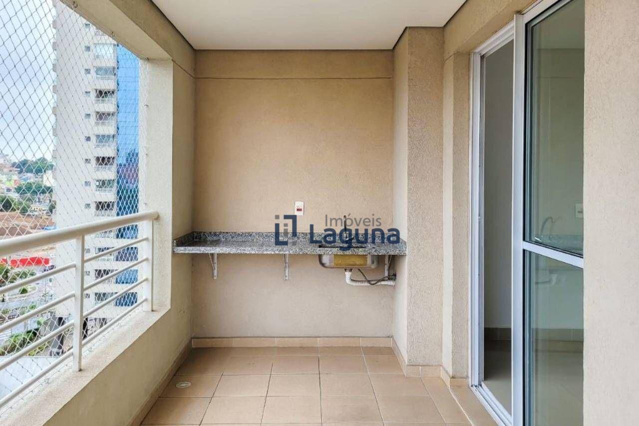 Apartamento para alugar com 3 quartos, 84m² - Foto 5