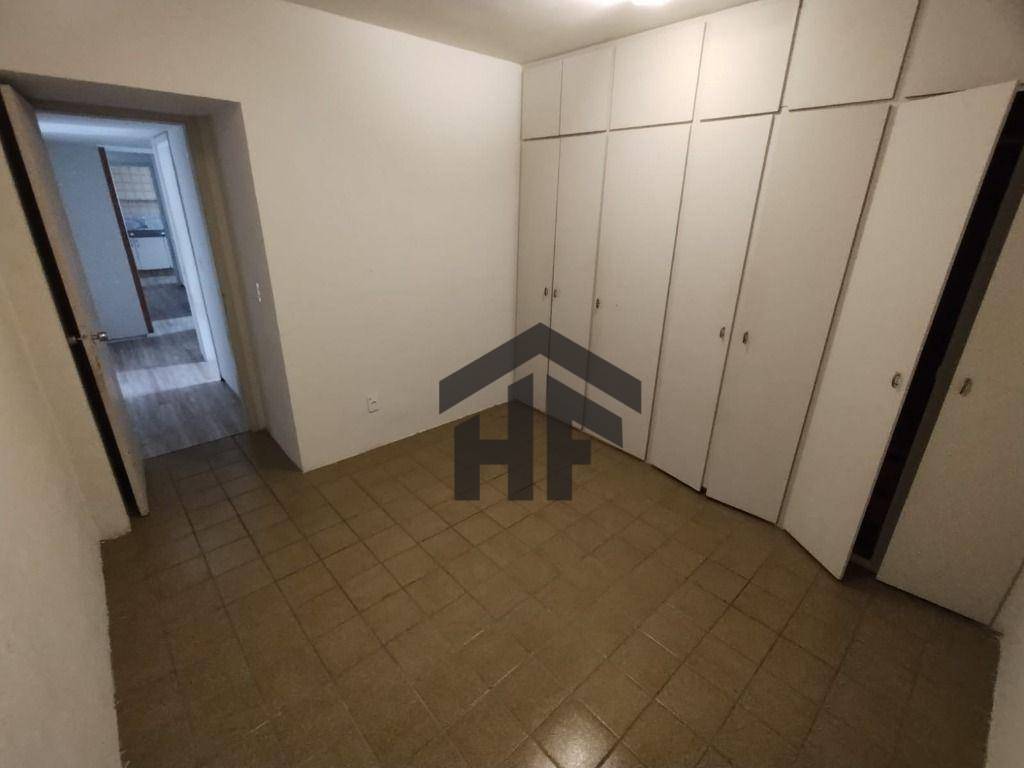 Apartamento à venda com 3 quartos, 118m² - Foto 12