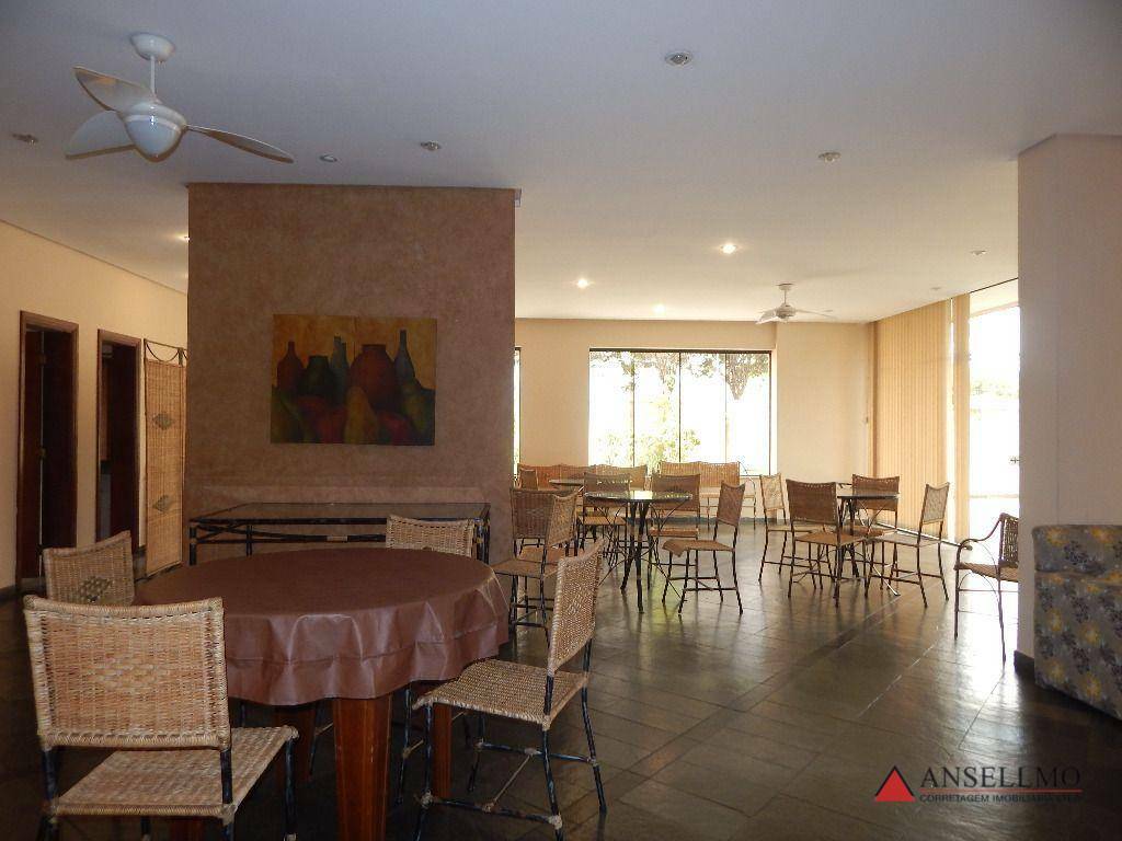 Apartamento à venda com 3 quartos, 141m² - Foto 46