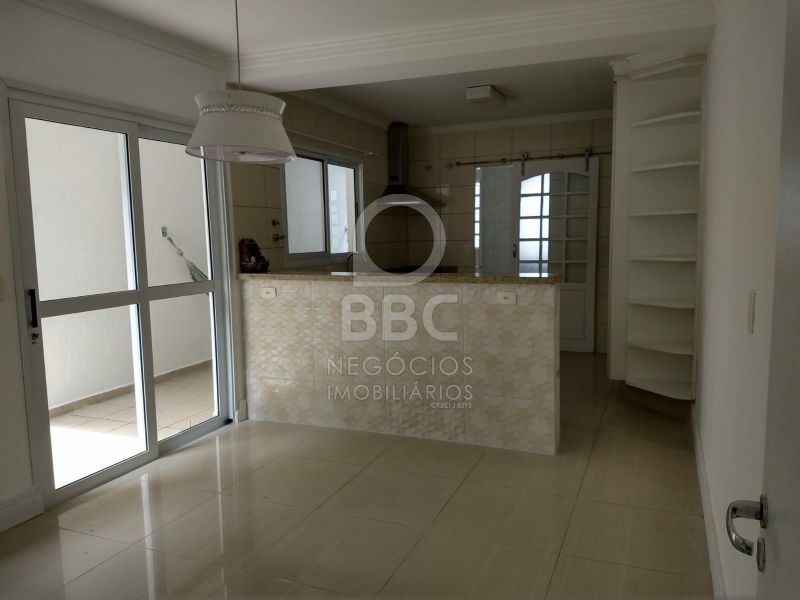 Sobrado para alugar com 2 quartos, 258m² - Foto 3