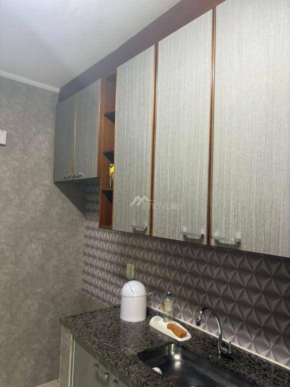 Apartamento para alugar com 3 quartos, 80m² - Foto 5