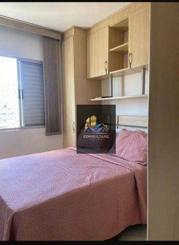 Apartamento à venda com 2 quartos, 61m² - Foto 2