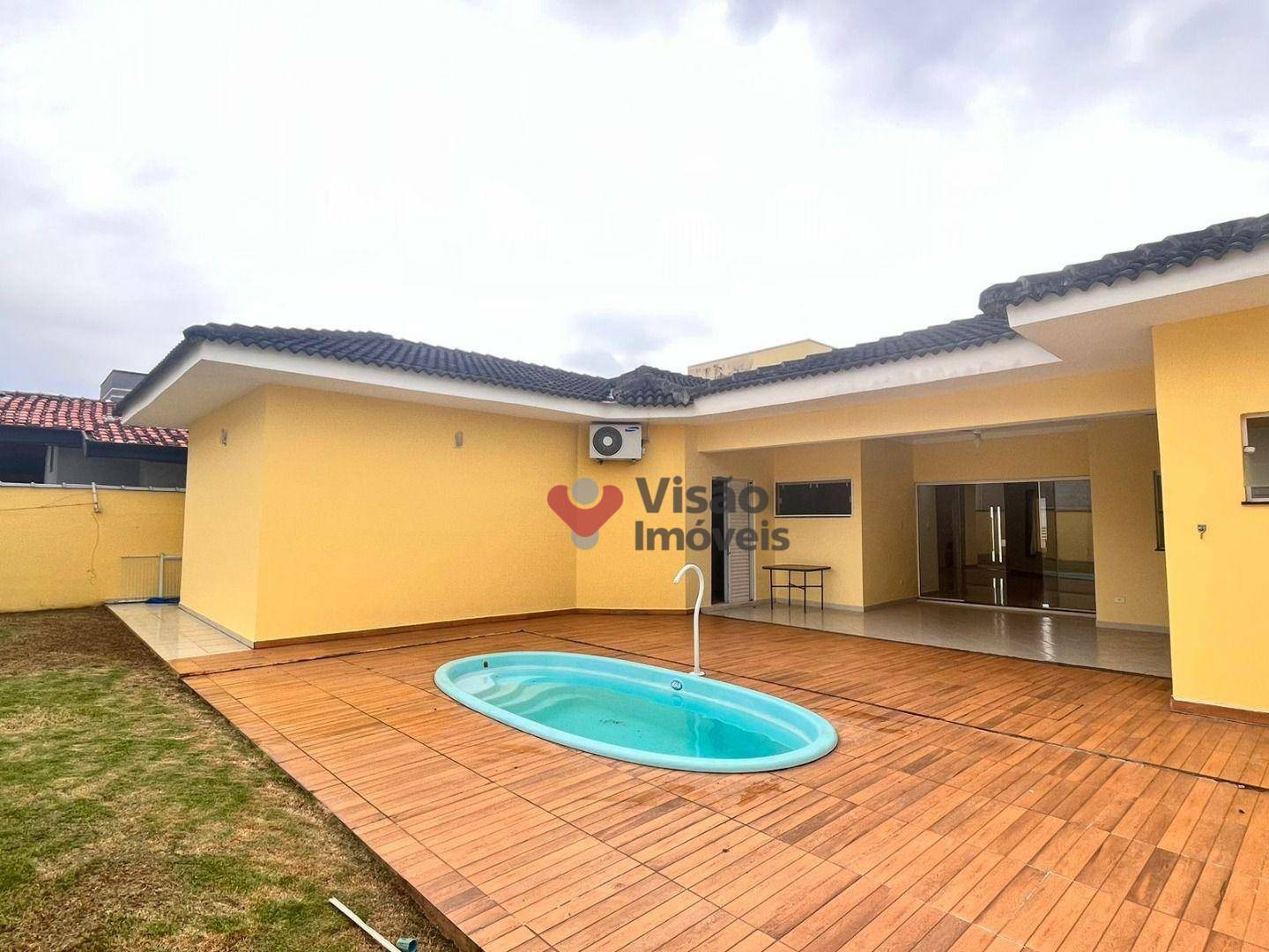 Casa à venda com 3 quartos, 220m² - Foto 15