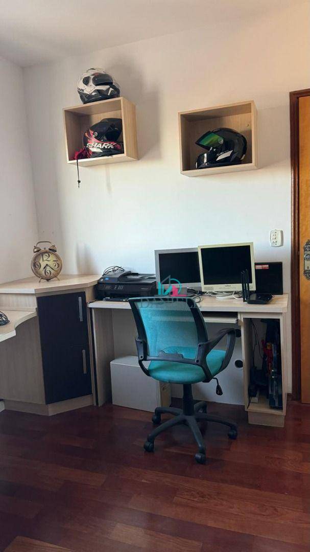 Apartamento à venda com 3 quartos, 128m² - Foto 8