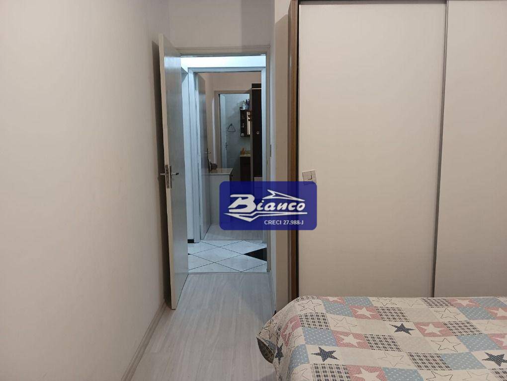 Apartamento à venda com 3 quartos, 93m² - Foto 19