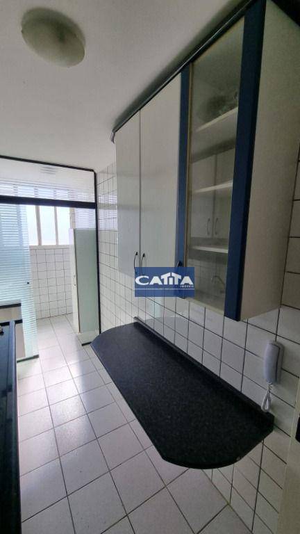 Apartamento para alugar com 2 quartos, 55m² - Foto 11