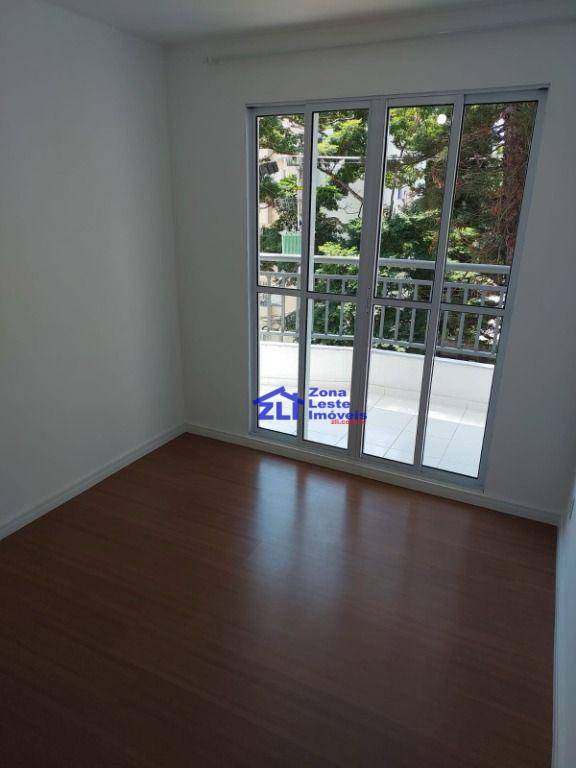 Apartamento à venda com 2 quartos, 45m² - Foto 3