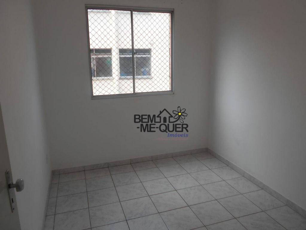 Apartamento à venda com 3 quartos, 58m² - Foto 3