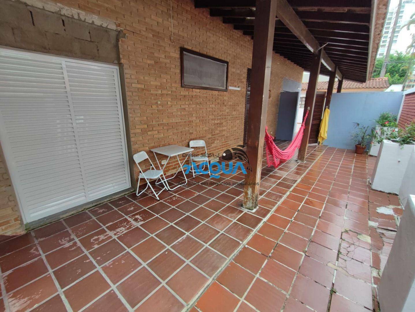 Casa à venda com 5 quartos, 200m² - Foto 24