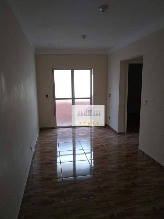 Apartamento à venda com 2 quartos, 55m² - Foto 2