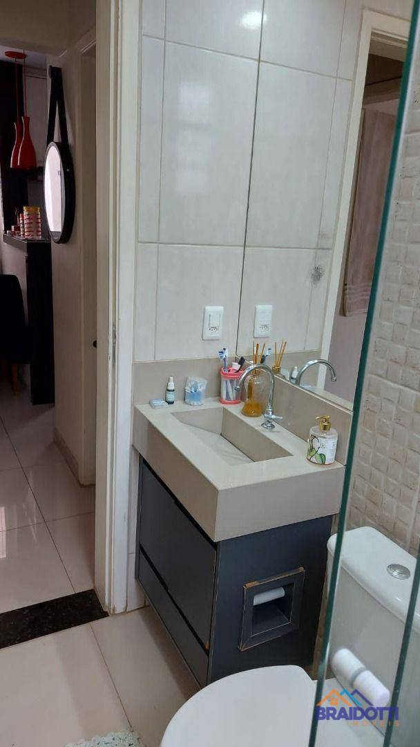 Apartamento à venda com 2 quartos, 45m² - Foto 13