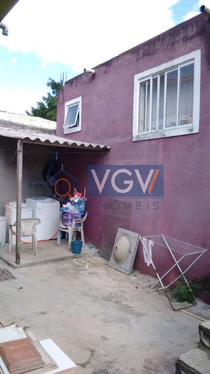 Casa à venda com 2 quartos, 200m² - Foto 6