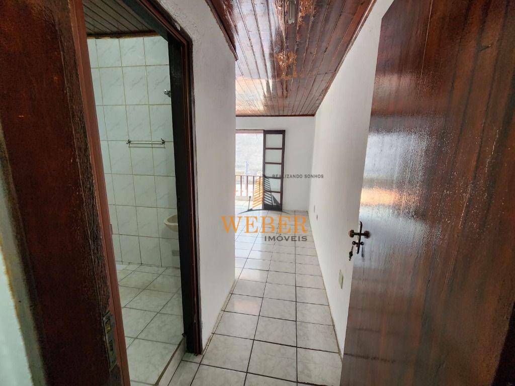 Casa à venda com 3 quartos, 260m² - Foto 13