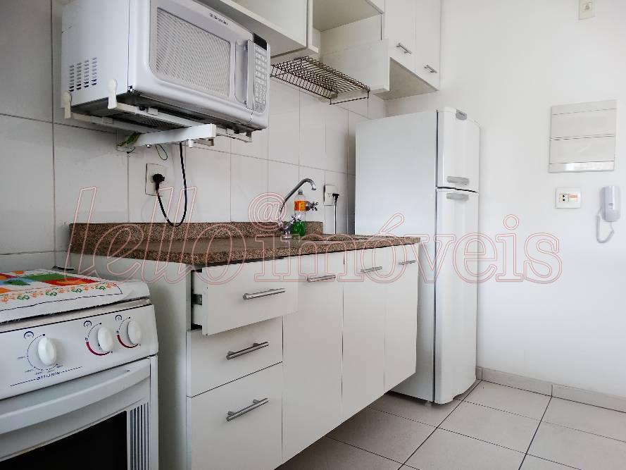 Apartamento para alugar com 1 quarto, 40m² - Foto 9