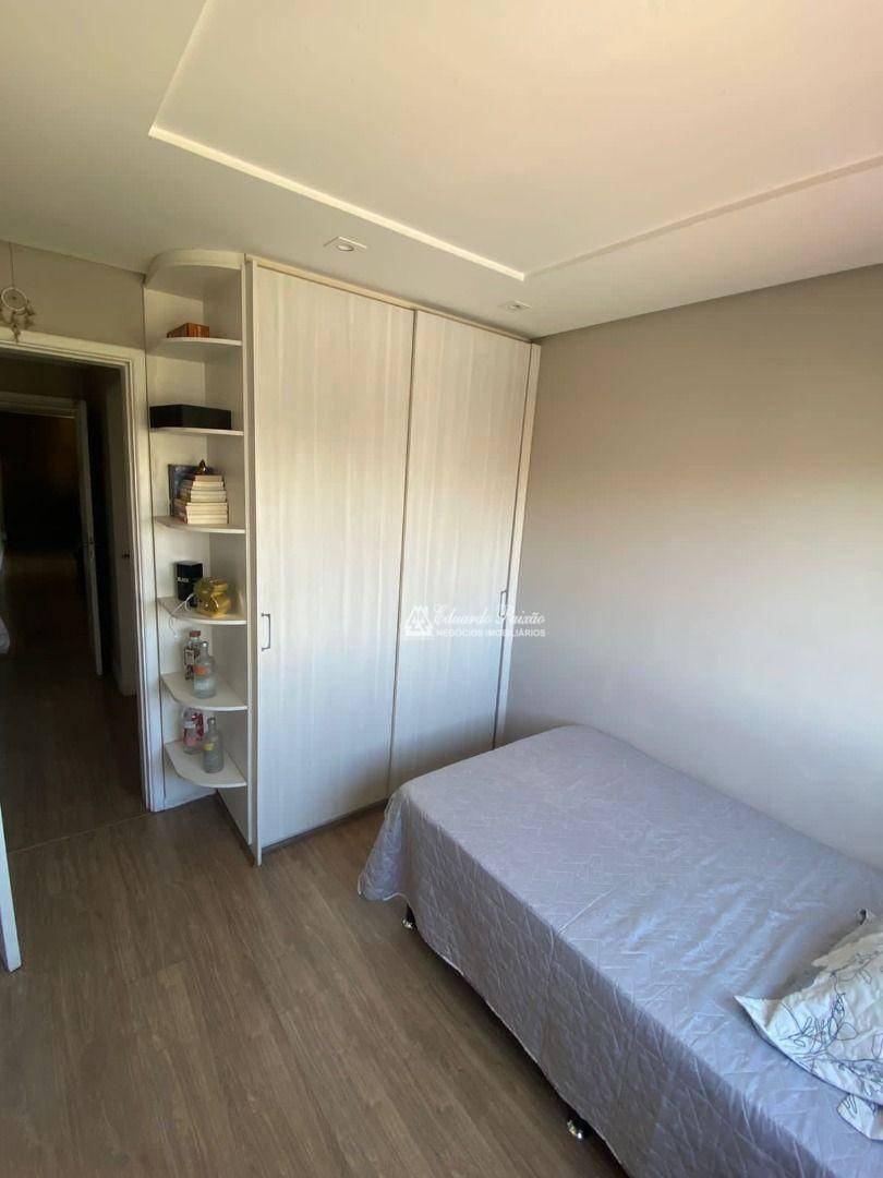 Apartamento à venda com 4 quartos, 132m² - Foto 26