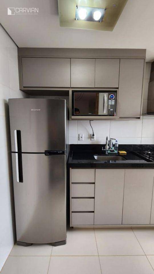 Apartamento à venda com 2 quartos, 67m² - Foto 9