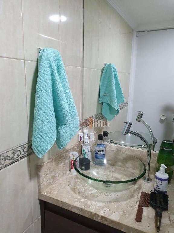 Apartamento à venda com 3 quartos, 47m² - Foto 12