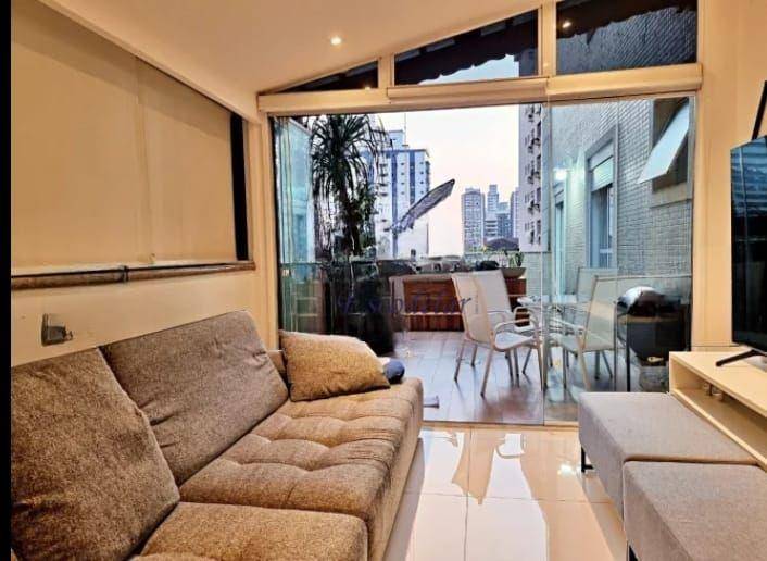 Apartamento à venda com 3 quartos, 203m² - Foto 40