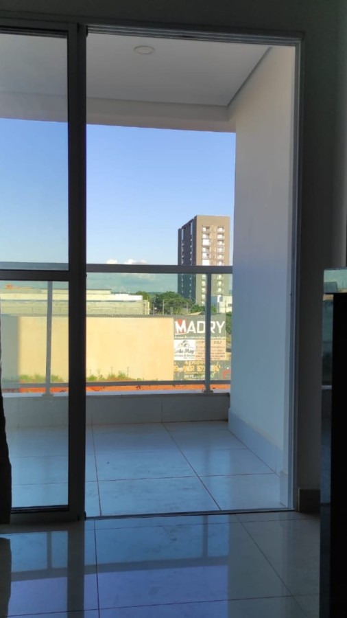 Apartamento à venda com 2 quartos, 74m² - Foto 4