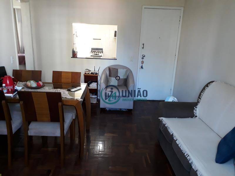 Apartamento à venda com 2 quartos, 68m² - Foto 11