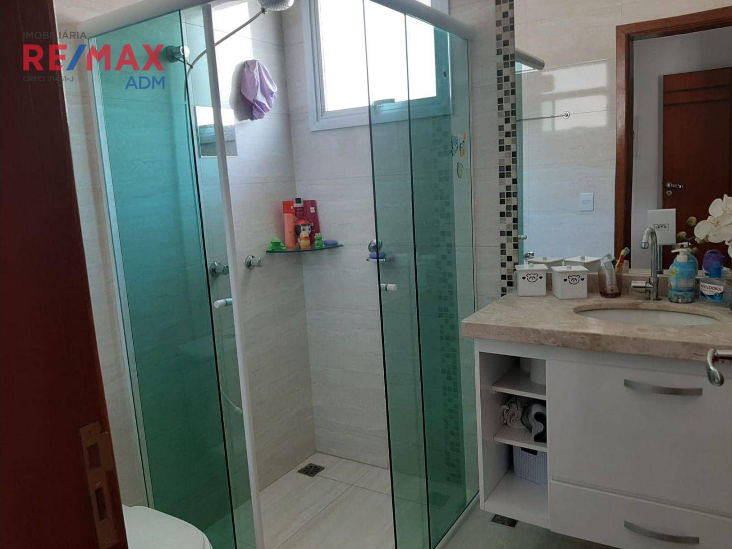 Casa de Condomínio à venda com 3 quartos, 208m² - Foto 25