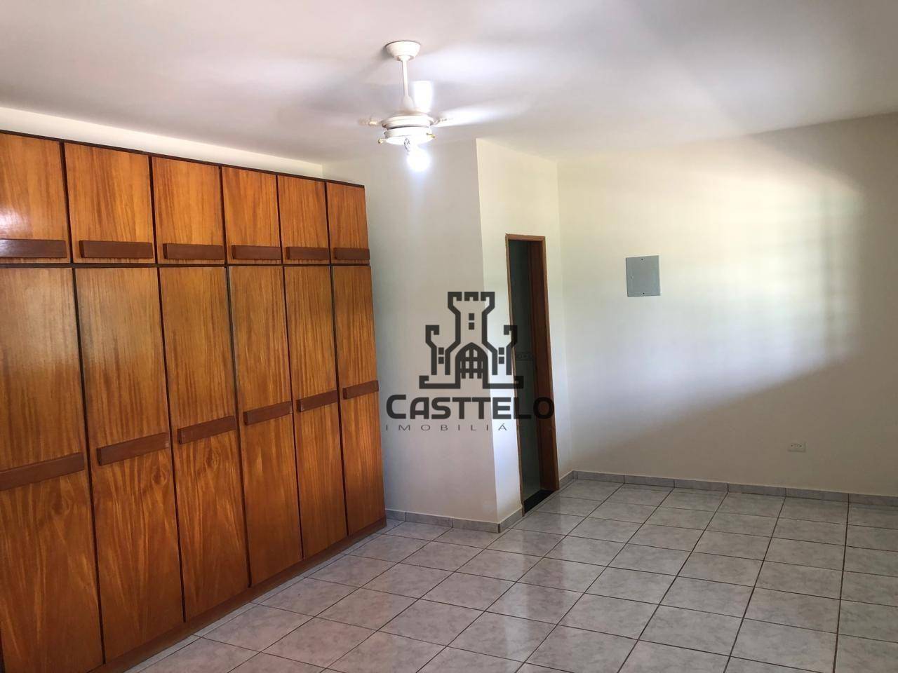 Casa à venda com 4 quartos, 170m² - Foto 26