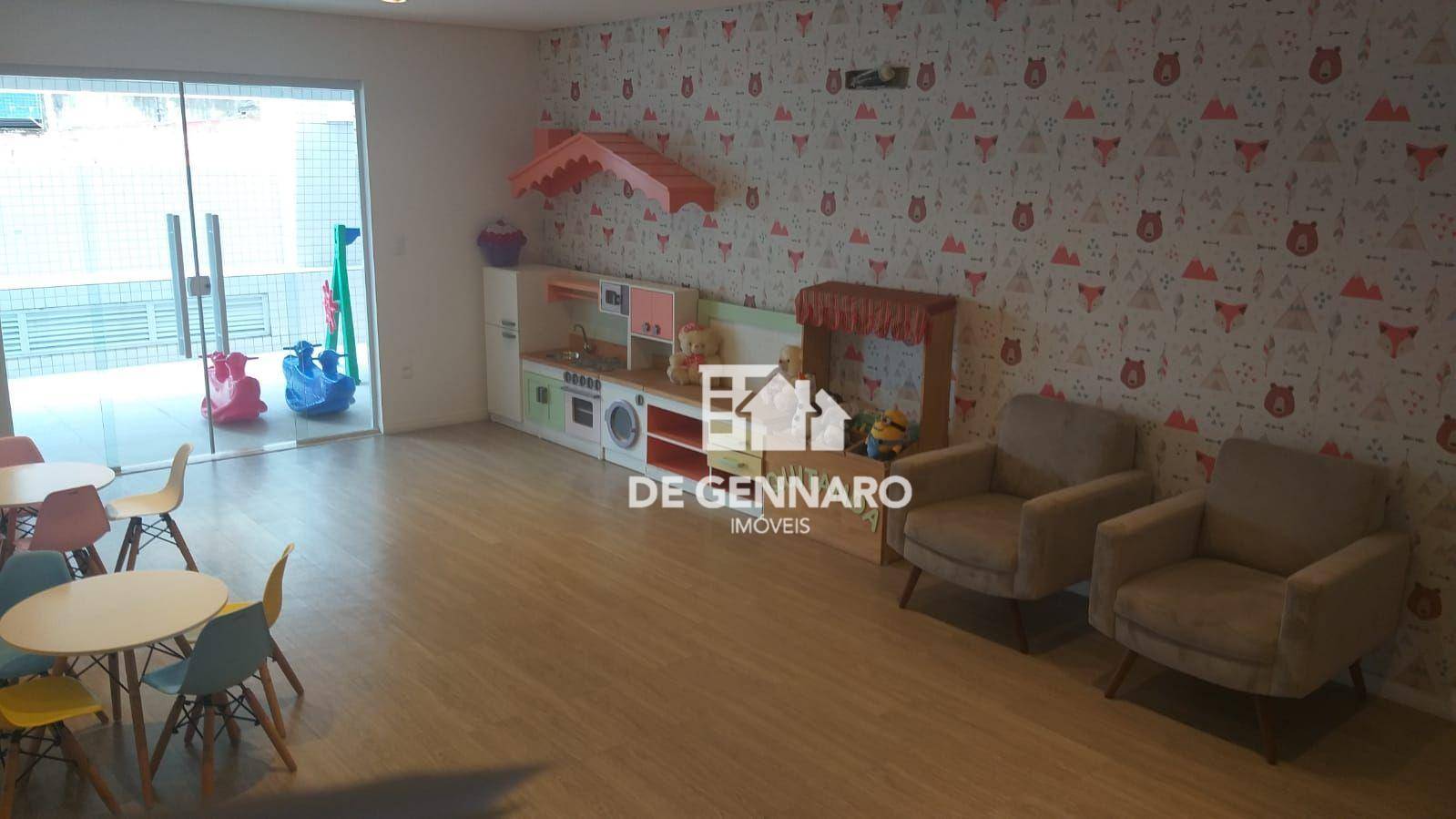 Apartamento à venda com 3 quartos, 138m² - Foto 2