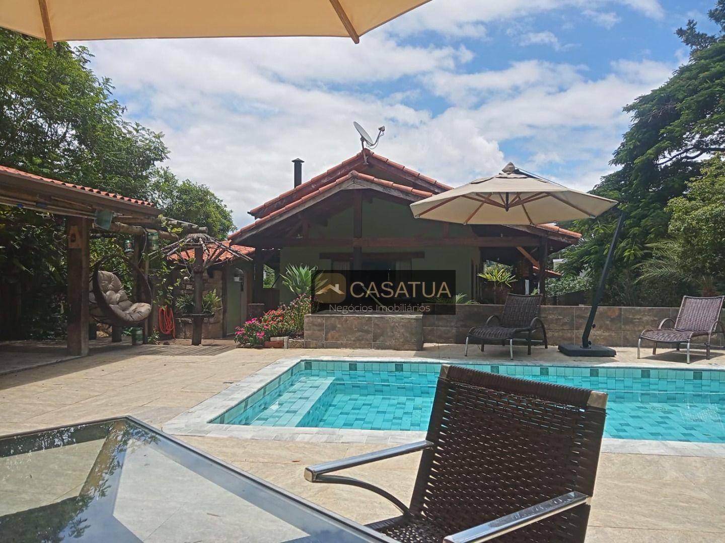 Casa à venda com 3 quartos, 214m² - Foto 3